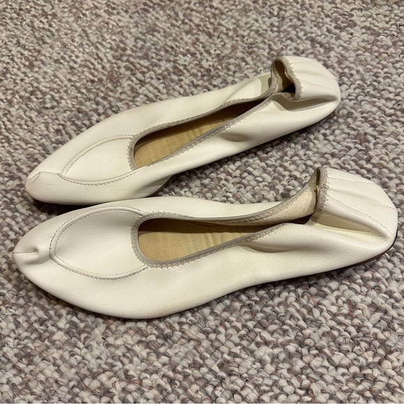 Vintage white leather bridal flats - Picture 2 of 4
